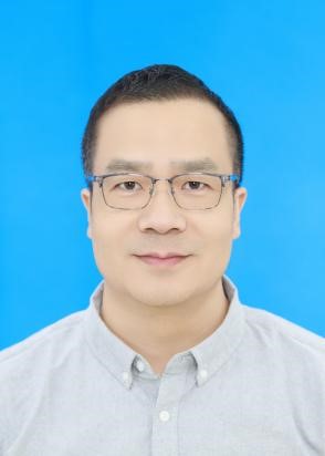 张国栋