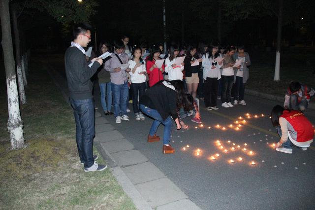 志者们齐诵读祈福美文